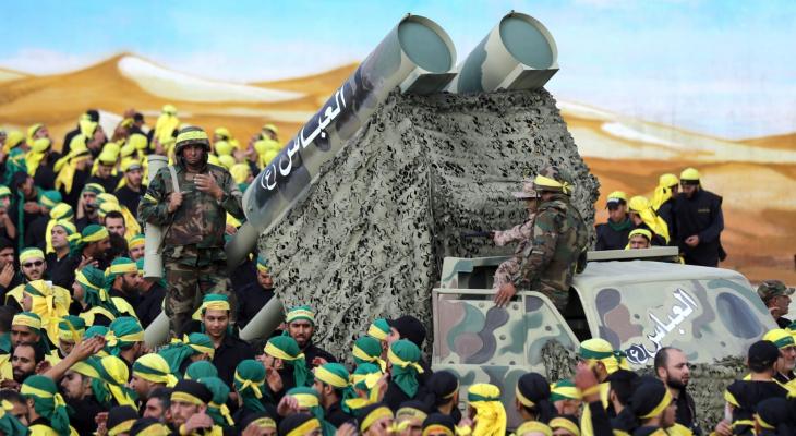 صواريخ حزب الله خلال عرض عسكري.jpg