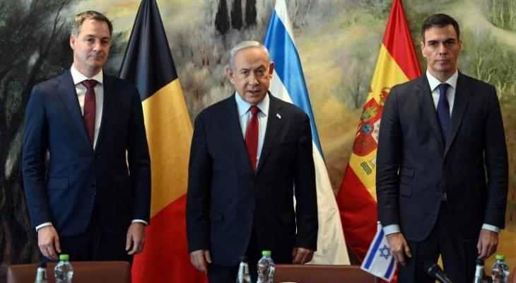 نتنياهو يلتقي رئيس الوزراء الإسباني (يمين) ونظيره البلجيكي (يسار) لبحث الأوضاع بغزة.jpg