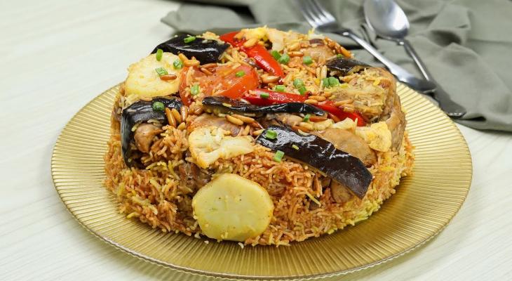 مقلوبة الدجاج بالباذنجان