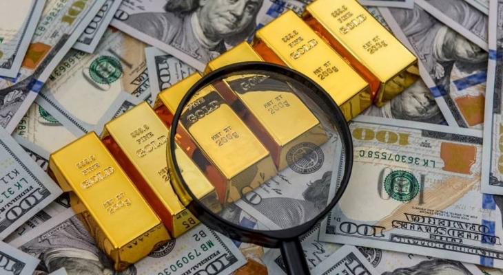 ارتفاع الذهب وتراجع الدولار.jpg