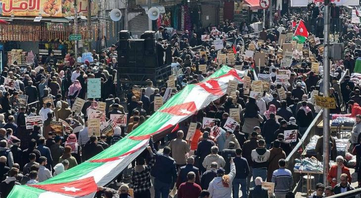 مسيرات شعبية حاشدة في الأردن رافضة لخطط 