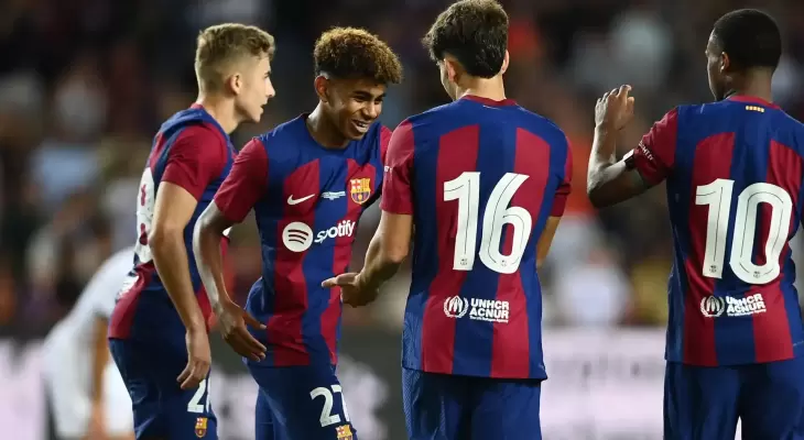 ثنائي برشلونة يلتزمان بصيام رمضان في دوري أبطال أوروبا