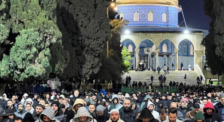 85 ألف يؤدون صلاة التراويح في المسجد الأقصى