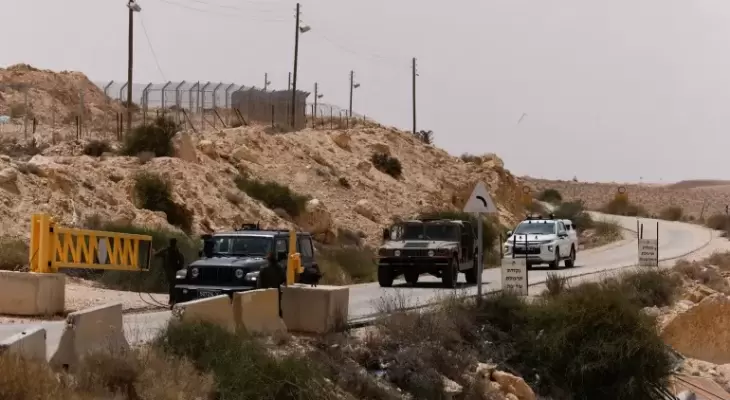 قوات الاحتلال على الحدود المصرية الفلسطينية.webp