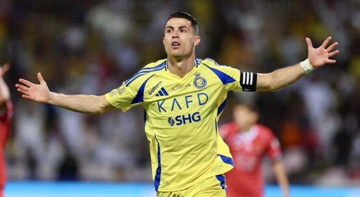 الهلال يتوصل إلى اتفاق نهائي مع رونالدو