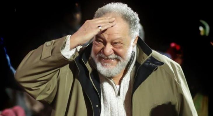 الفنان المصري يحيى الفخراني.png