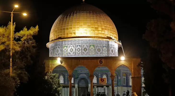 المسجد الأقصى ليلا.webp