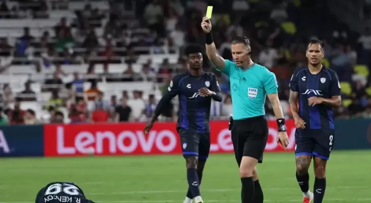 شرطي هولندي حكمًا لمباراة الهلال وفلومينينسي في كأس العالم للأندية
