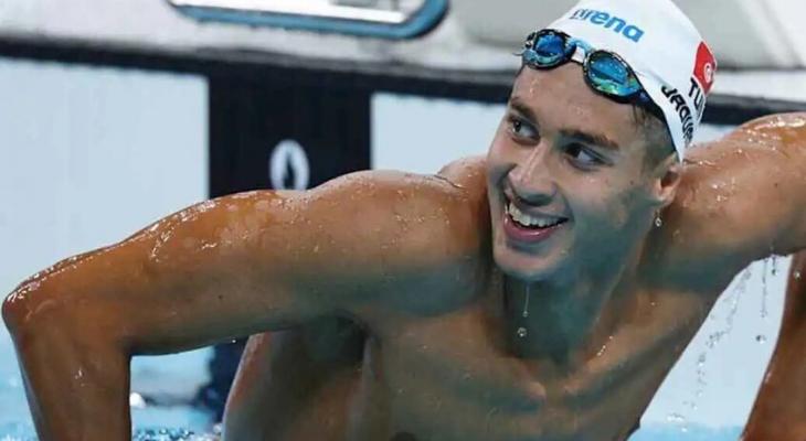 بطل عربي يعتلي عرش العالم في سباق 800 متر سباحة حرة