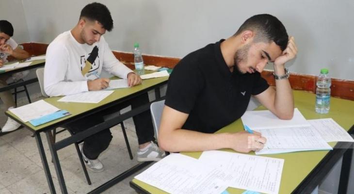 الإجابات النموذجية لامتحان الأحياء توجيهي 2025 في فلسطين