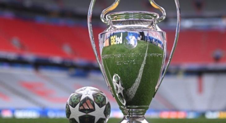 الكشف عن كرة دوري أبطال أوروبا لموسم 2025-2026