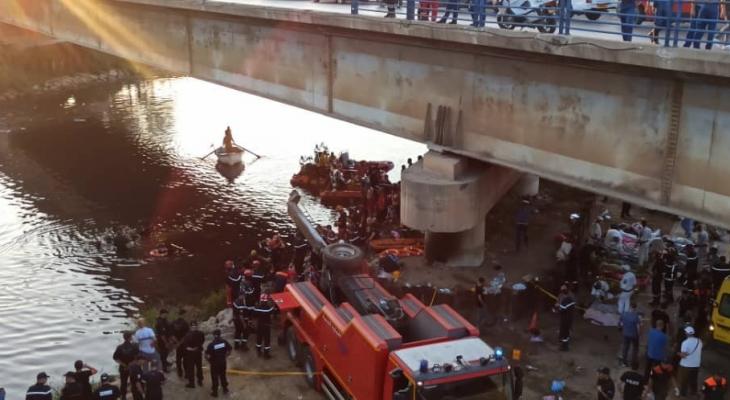 وفاة 18 شخصا بسقوط حافلة في الجزائر
