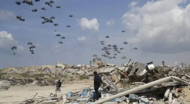 إنزال المساعدات جوا.webp