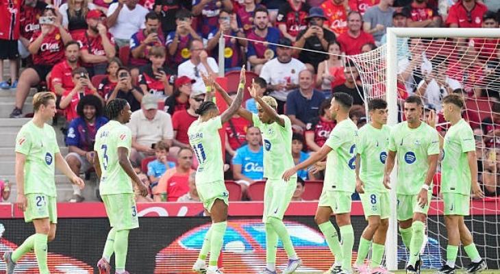 رابطة الليجا ترفض طلب برشلونة بشأن القمصان الجديدة