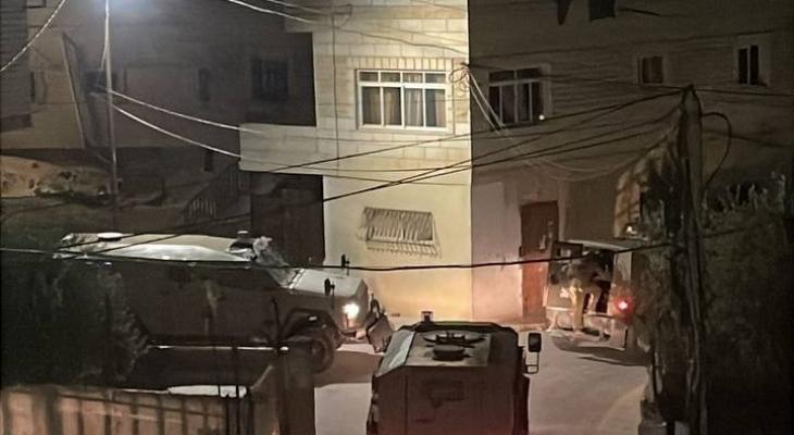 مداهمات واعتقالات