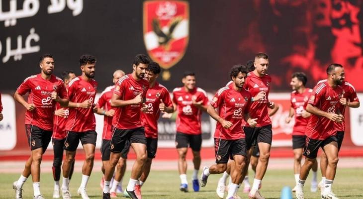 الأهلي المصري يفرض عقوبات قاسية على لاعبيه بسبب سوء النتائج