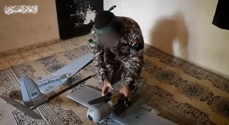 صورة أرشيفية للسيطرة على طائرة إسرائيلية.webp