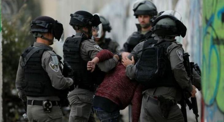 اعتقال شاب فلسطيني.jpg
