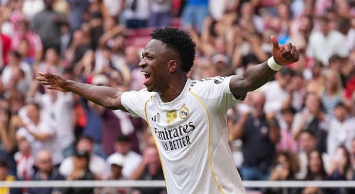 ريال مدريد يدرس عرضًا ضخمًا لرحيل فينيسيوس