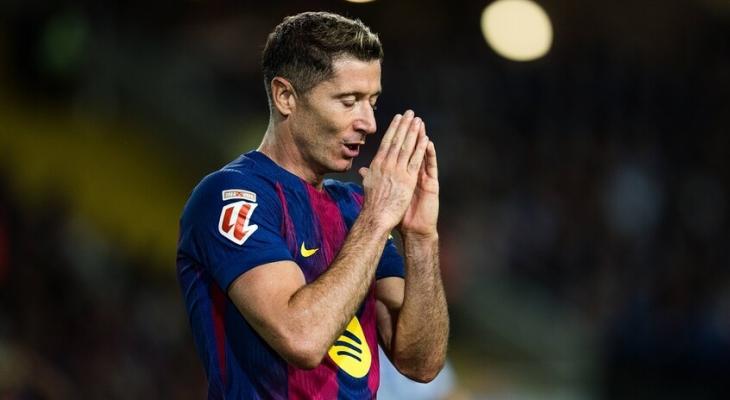 برشلونة يحسم مستقبل ليفاندوفسكي