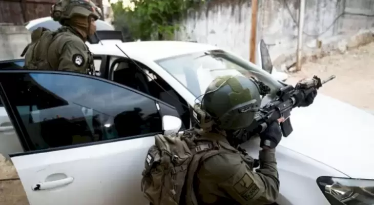 جنود الاحتلال يطلقون النار خلال مواجهات في الضفة.webp
