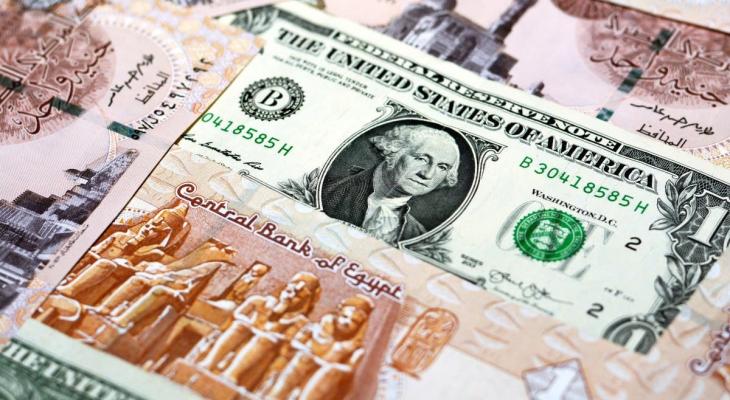 ارتفاع قياسي لأسعار العملات الأجنبية في السوق السوداء