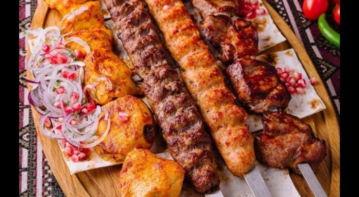 كباب وشيش طاووق