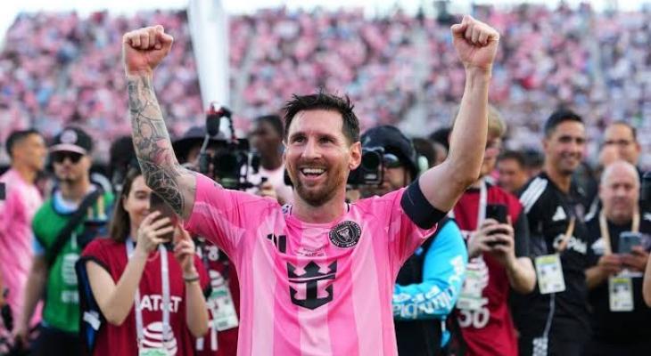 ميسي يُتوج بجائزة أفضل لاعب في الدوري الأمريكي 2025