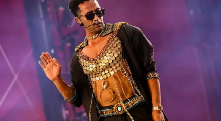 محمد رمضان في حفل كوتشيلا فالي في ولاية كاليفورنيا.webp