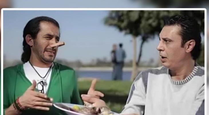 الفنان طارق الأمير (يمين الصورة) من فيلم عسل إسود.jpg