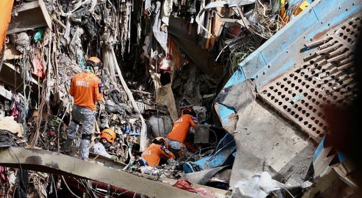 عمليات بحث عن عشرات المفقودين تحت أكوام النفايات بالفلبين