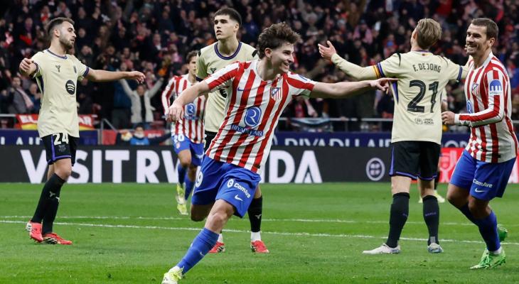 أتلتيكو مدريد يكتسح برشلونة ويضع قدماً بنهائي كأس الملك