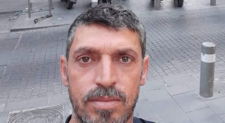قتيل في بيت أمر