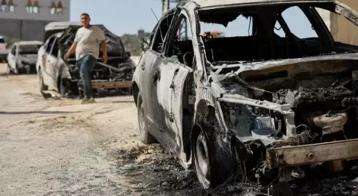 إحراق مركبة فلسطينية في قرية جالود.webp