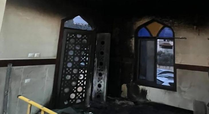 إحراق مسجد بزاريا.jpg