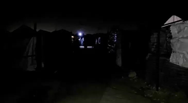 العتمة في قطاع غزة إثر انقطاع التيار الكهربائي
