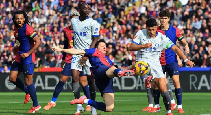 بث مباشر مباراة فالنسيا وبرشلونة في الدوري الإسباني