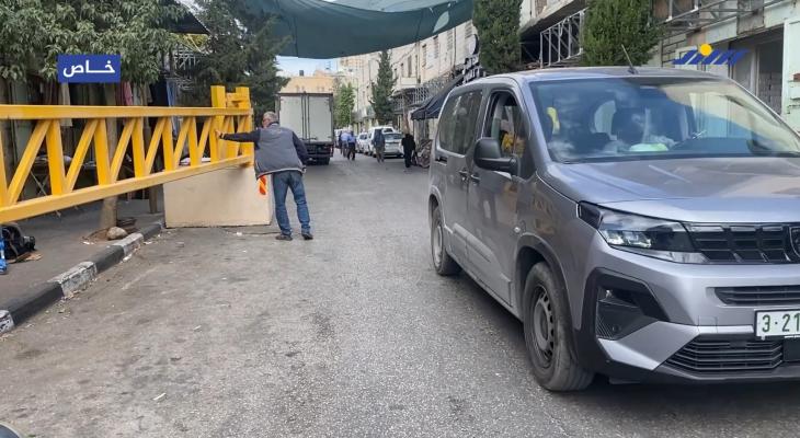 البلدة القديمة بالخليل تختنق.. بوابات حديدية جديدة تزيد حصار الخليل وتضاعف معاناة أهلها