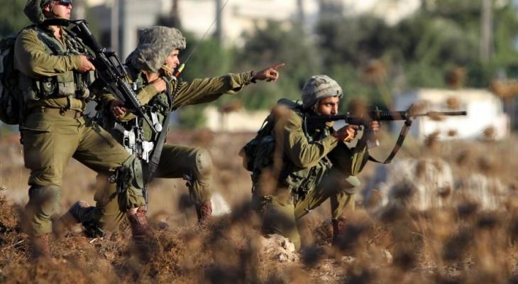 قوات الاحتلال تطلق النار على الفلسطينيين