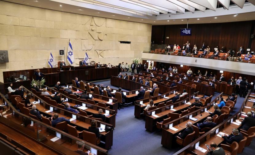 استطلاع: غوتليف تعزز بن غفير وتضعف الليكود
