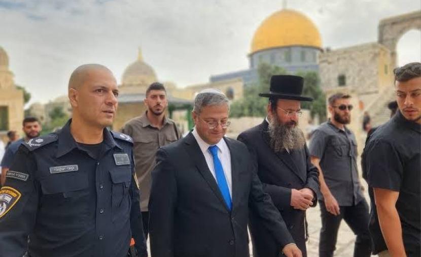 فصائل فلسطينية تحذر من تصعيد خطير في الأقصى