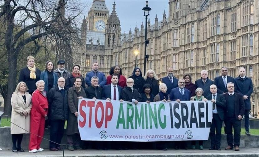 برلمانيون بريطانيون يطالبون بفرض عقوبات على "إسرائيل"