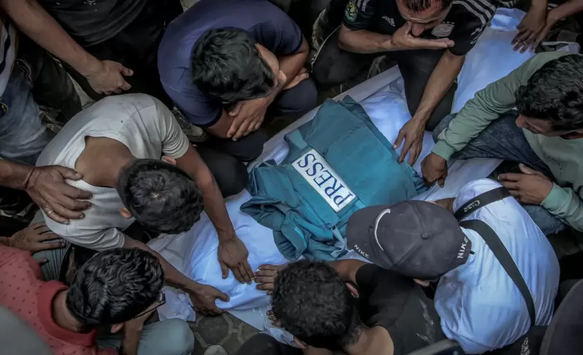 غزة : تقديم إفادة حقوقية حول استهداف الصحافة