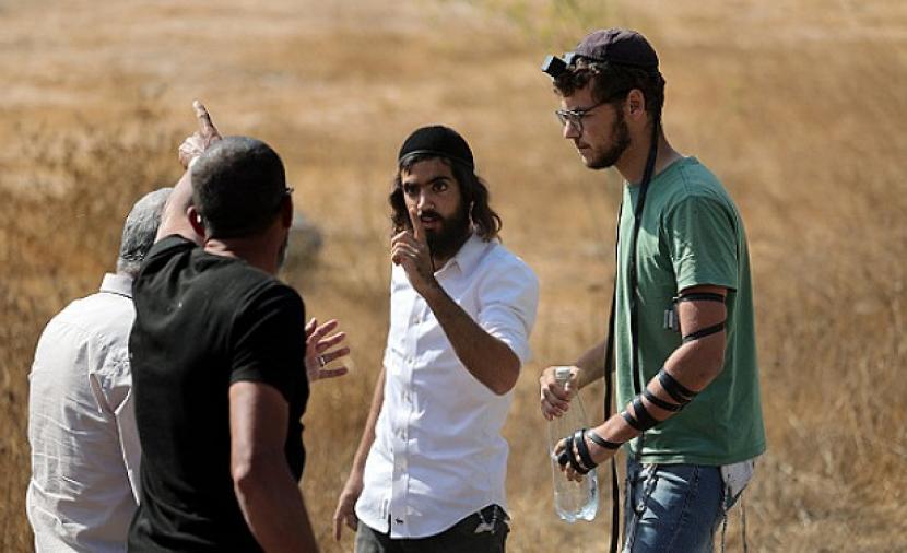 إصابة فلسطينيينِ بهجوم للمستوطنين قرب بيت لحم