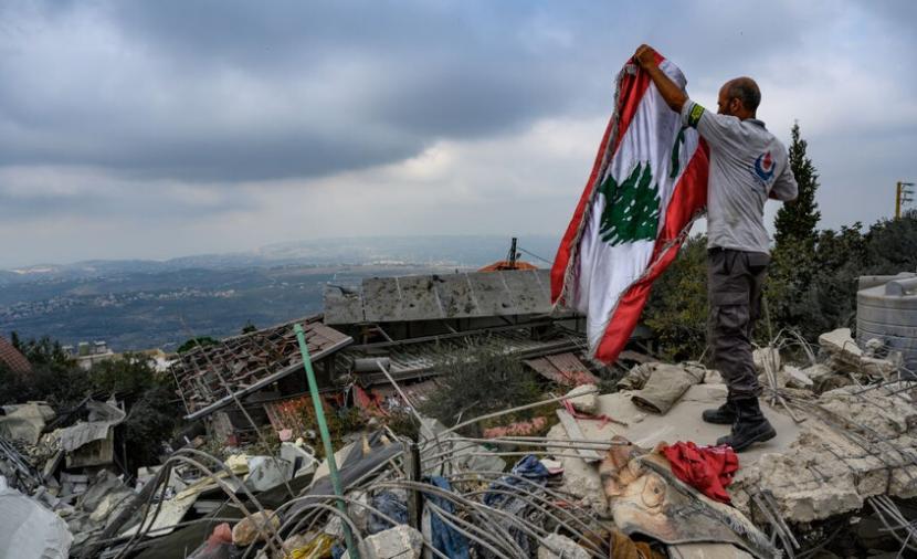 عزل 55 قرية ومنع العودة لها.. الاحتلال يستنسخ "الخط الأصفر" في لبنان