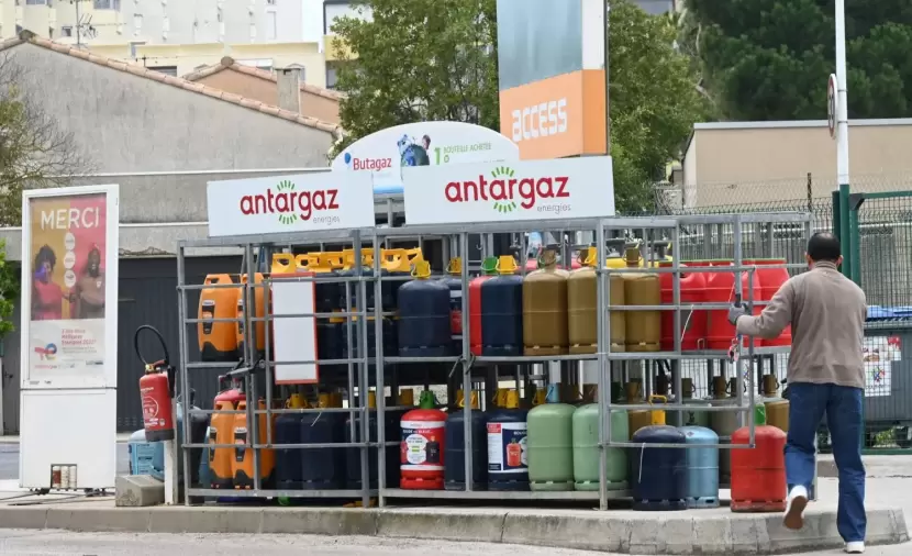 هدنة الشرق الأوسط تهبط بأسعار الغاز الأوروبي