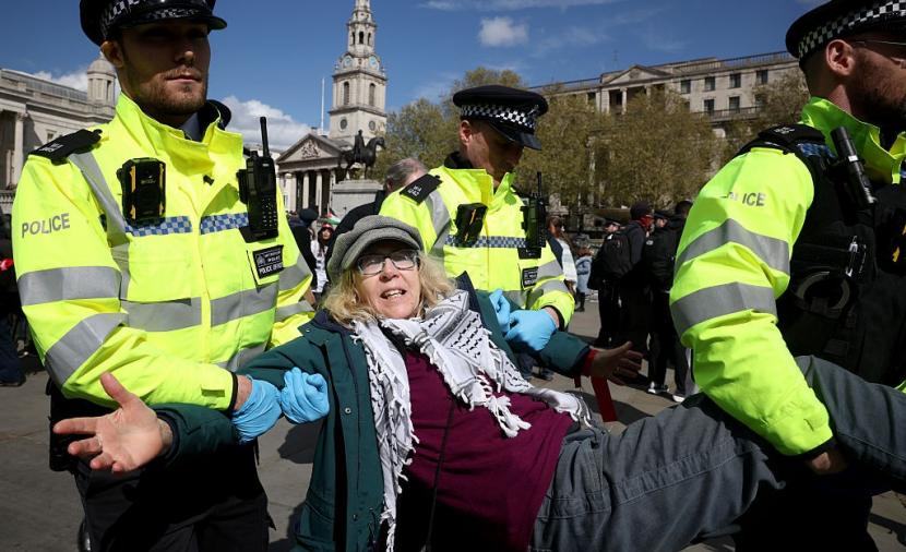 اعتقال أكثر من 200 متظاهر دعماً لحراك "فلسطين أكشن"