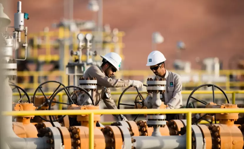 النفط يتجه لتسجيل أكبر خسارة أسبوعية في 10 أشهر