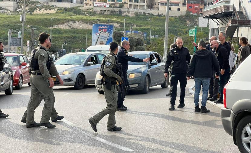 اعتقالات خلال تفريق وقفة احتجاجية في أم الفحم