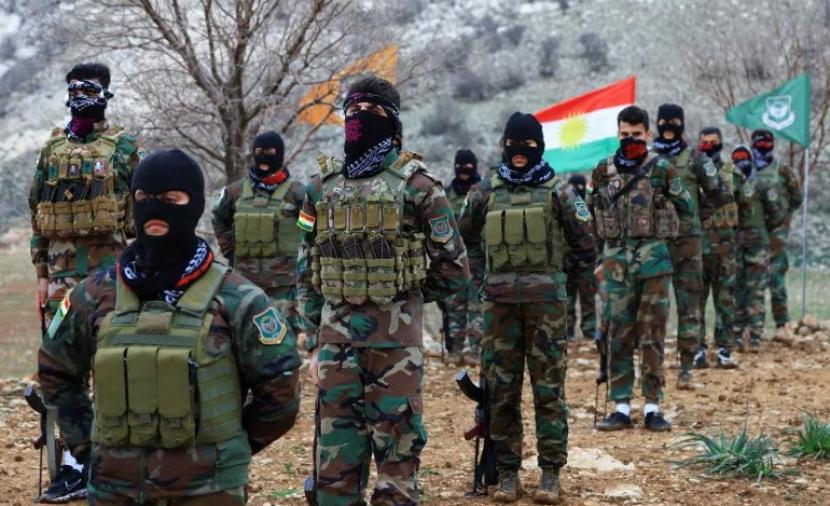 الحرس الثوري يستهدف مواقع للأكراد بالعراق